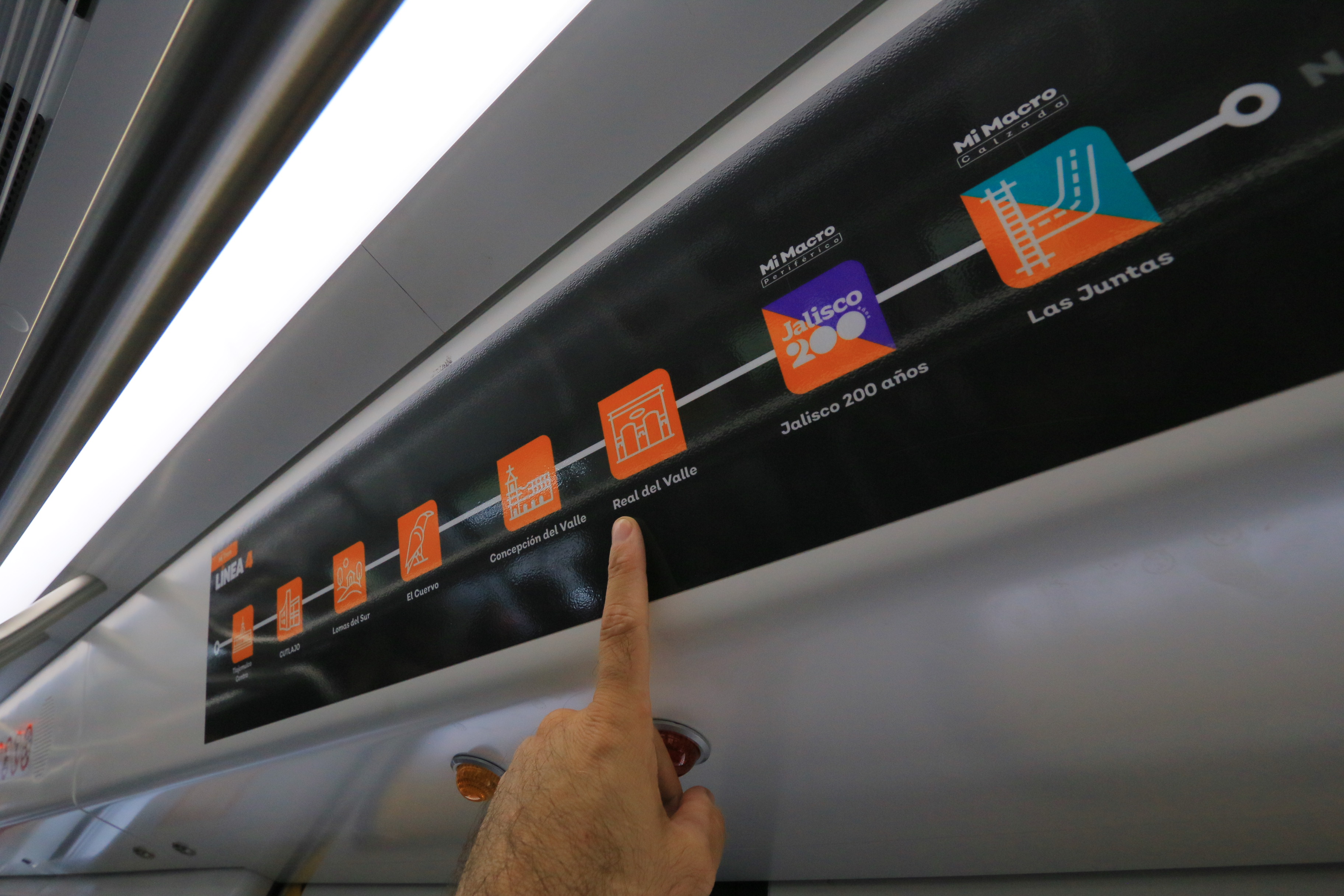30-dic-2025--siteur--concluye-servicio-gratuito-de-lnea-4-en-sus-primeras-dos-semanas-de-operacin_55013145005_o