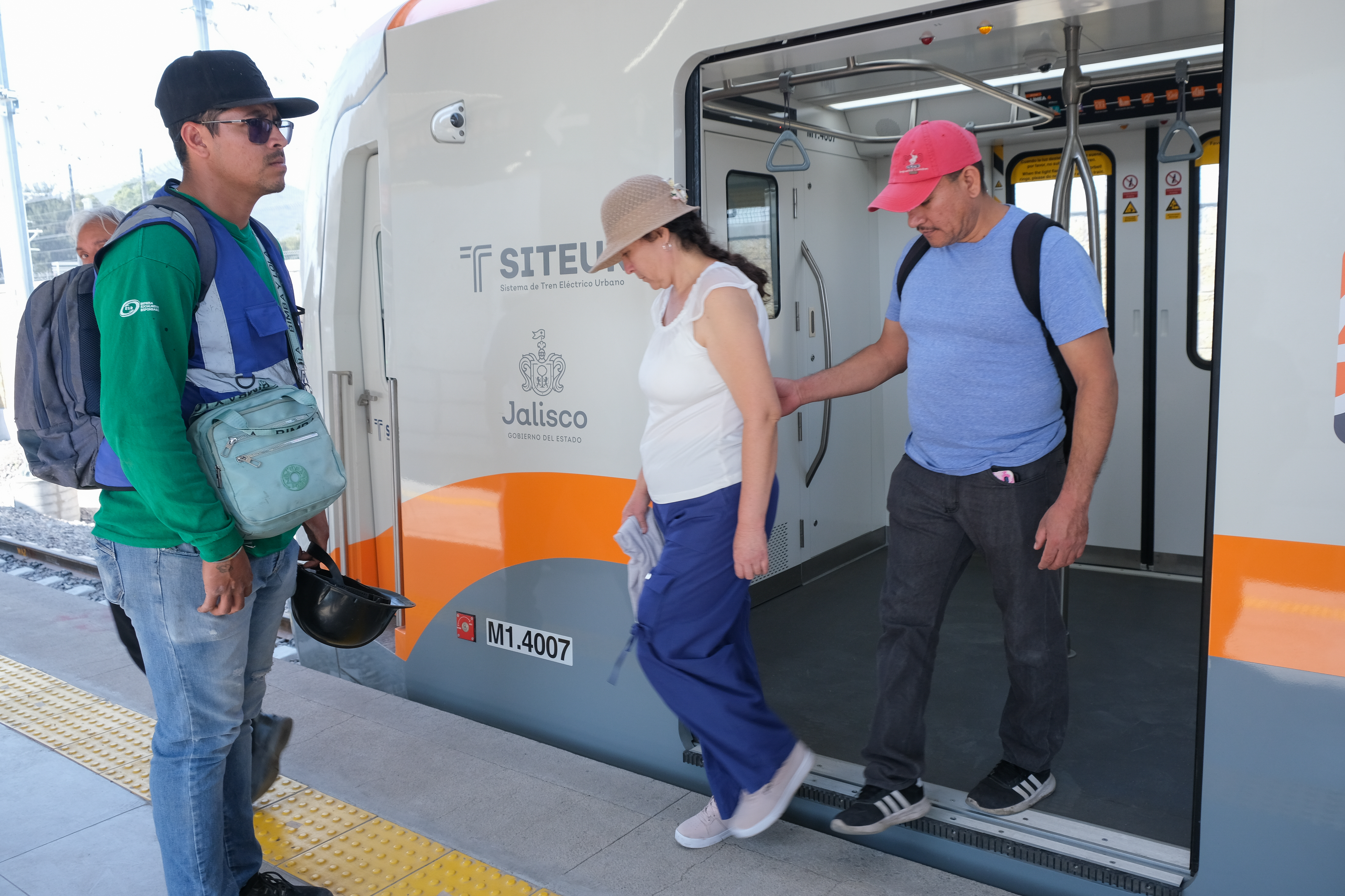 15-ene-2026--setran--lnea-4-del-tren-ligero-cumple-un-mes-y-supera-expectativas-de-operacin_55043166030_o